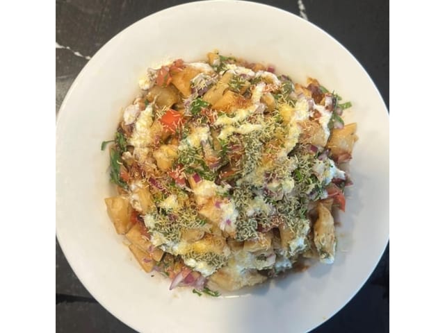 L- Papri Chat.