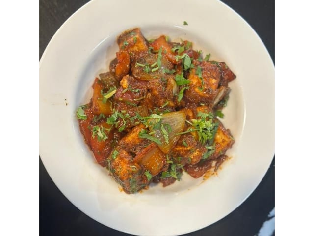 L- Chili Paneer.